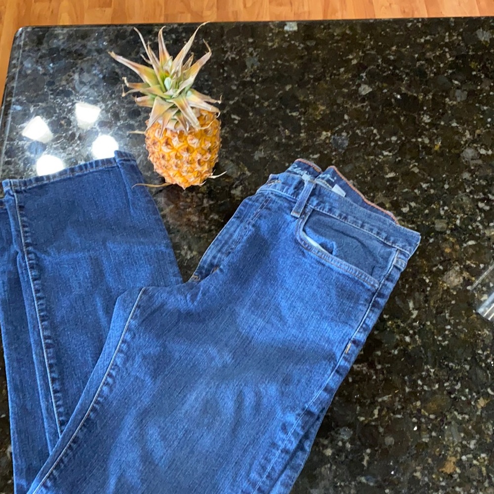 Eddie Bauer fit straight. 35x32